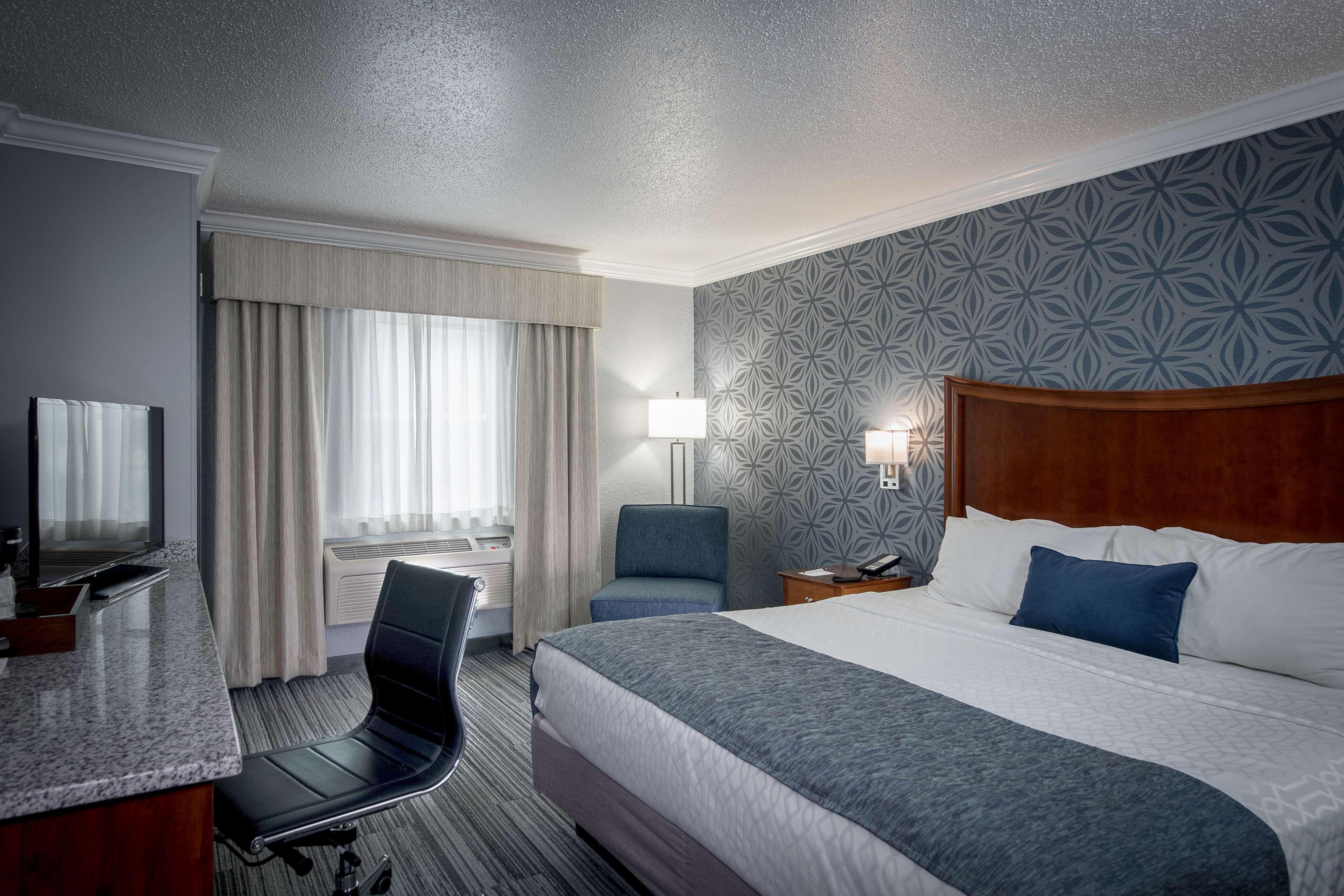 Best Western Plus Franklin Square Inn Трой Экстерьер фото