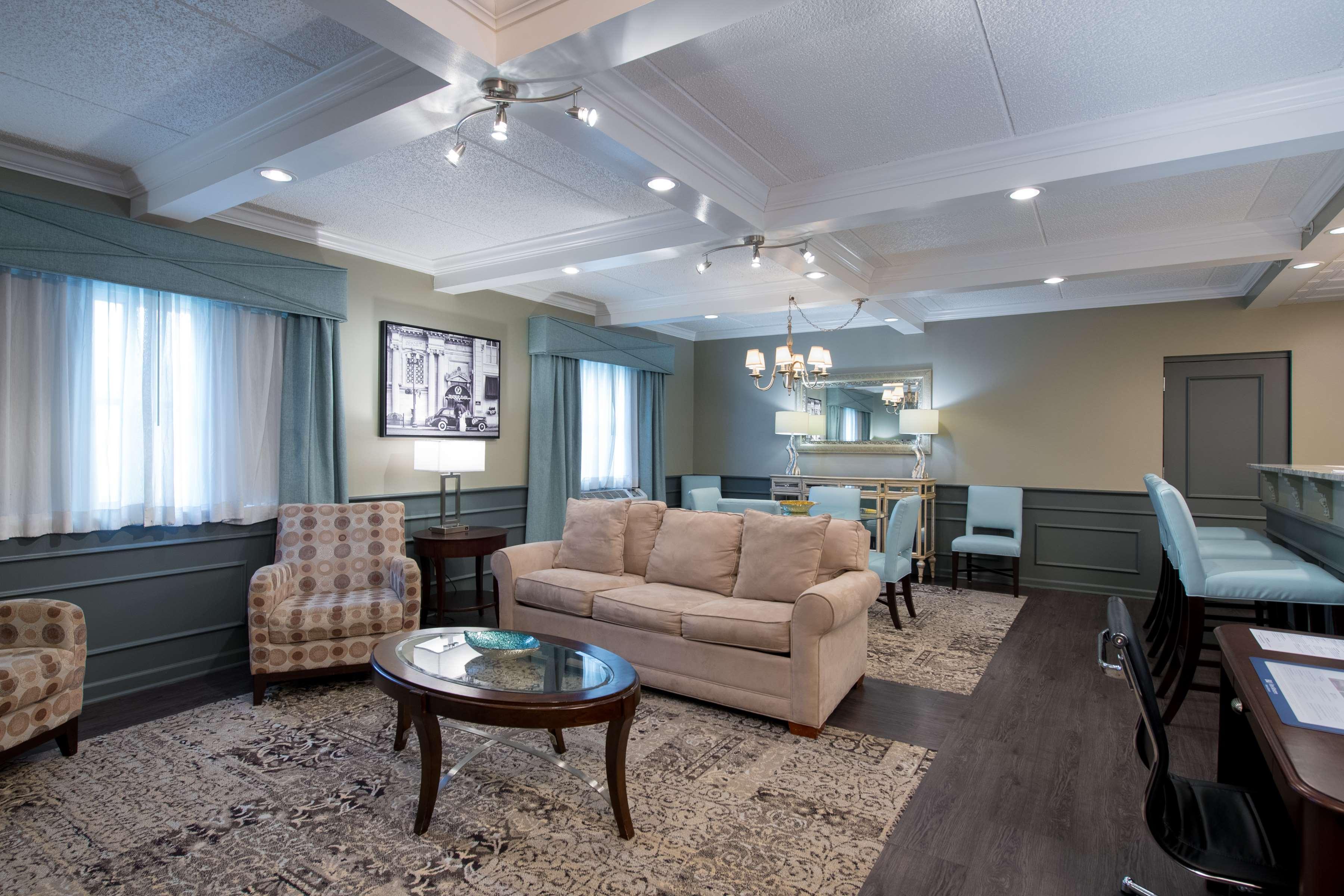 Best Western Plus Franklin Square Inn Трой Экстерьер фото