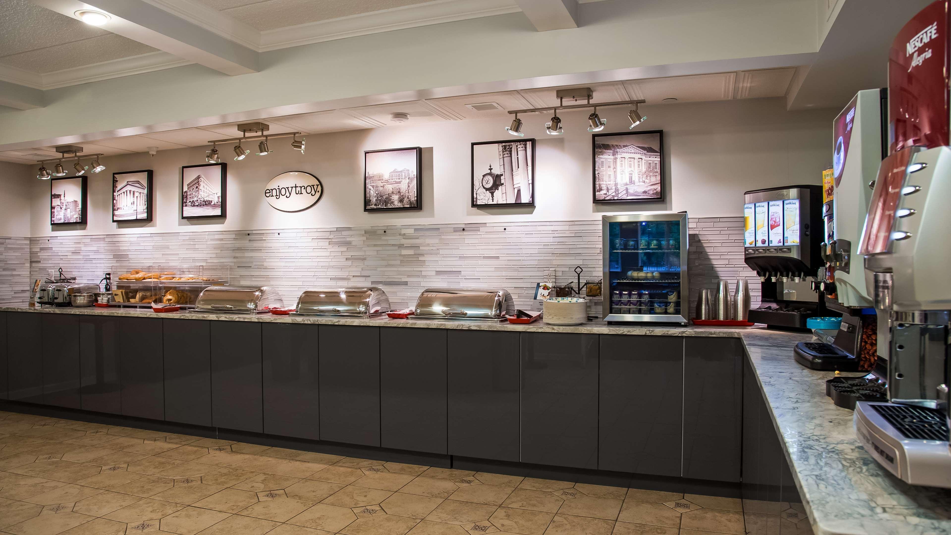 Best Western Plus Franklin Square Inn Трой Экстерьер фото