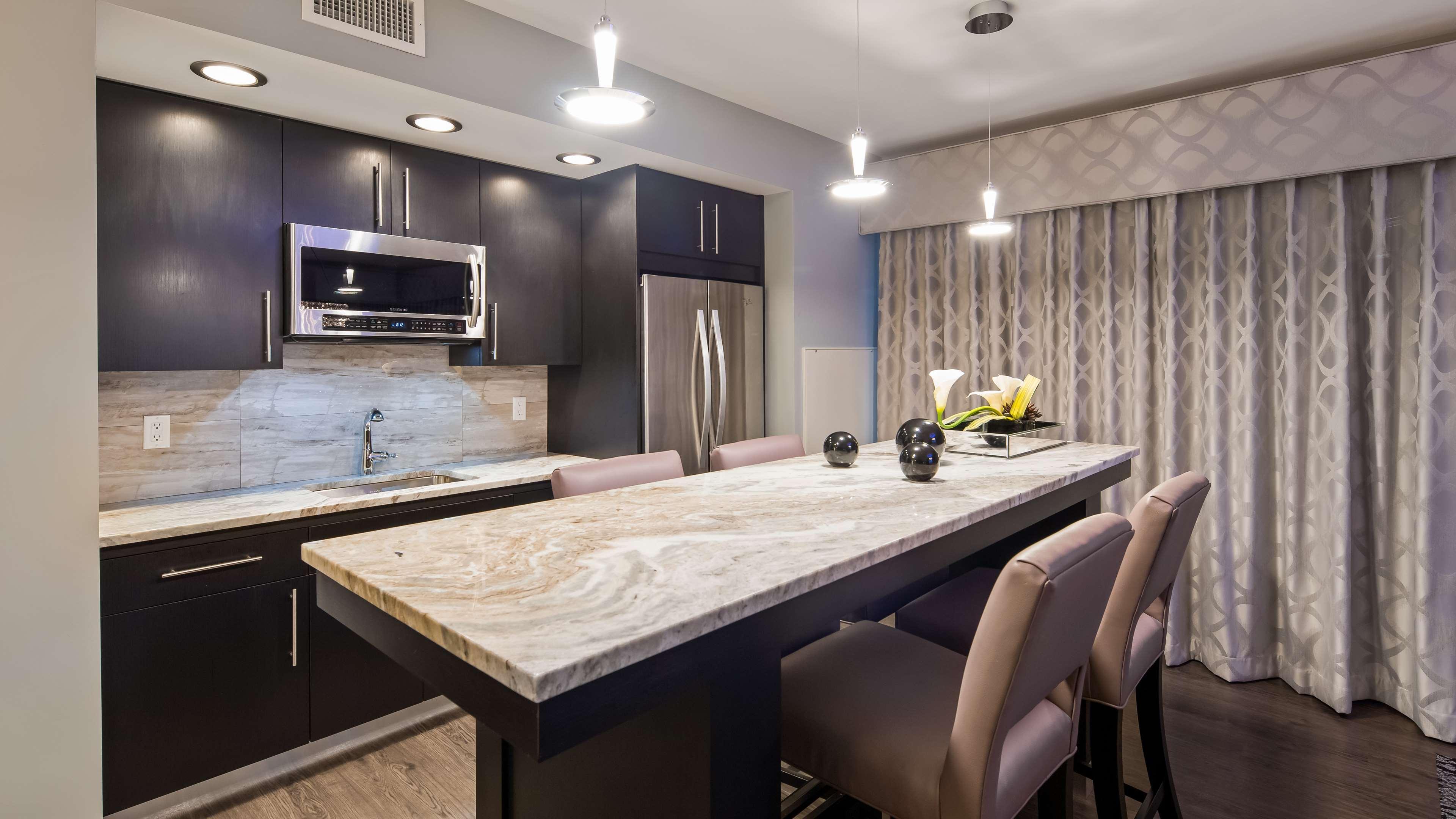 Best Western Plus Franklin Square Inn Трой Экстерьер фото