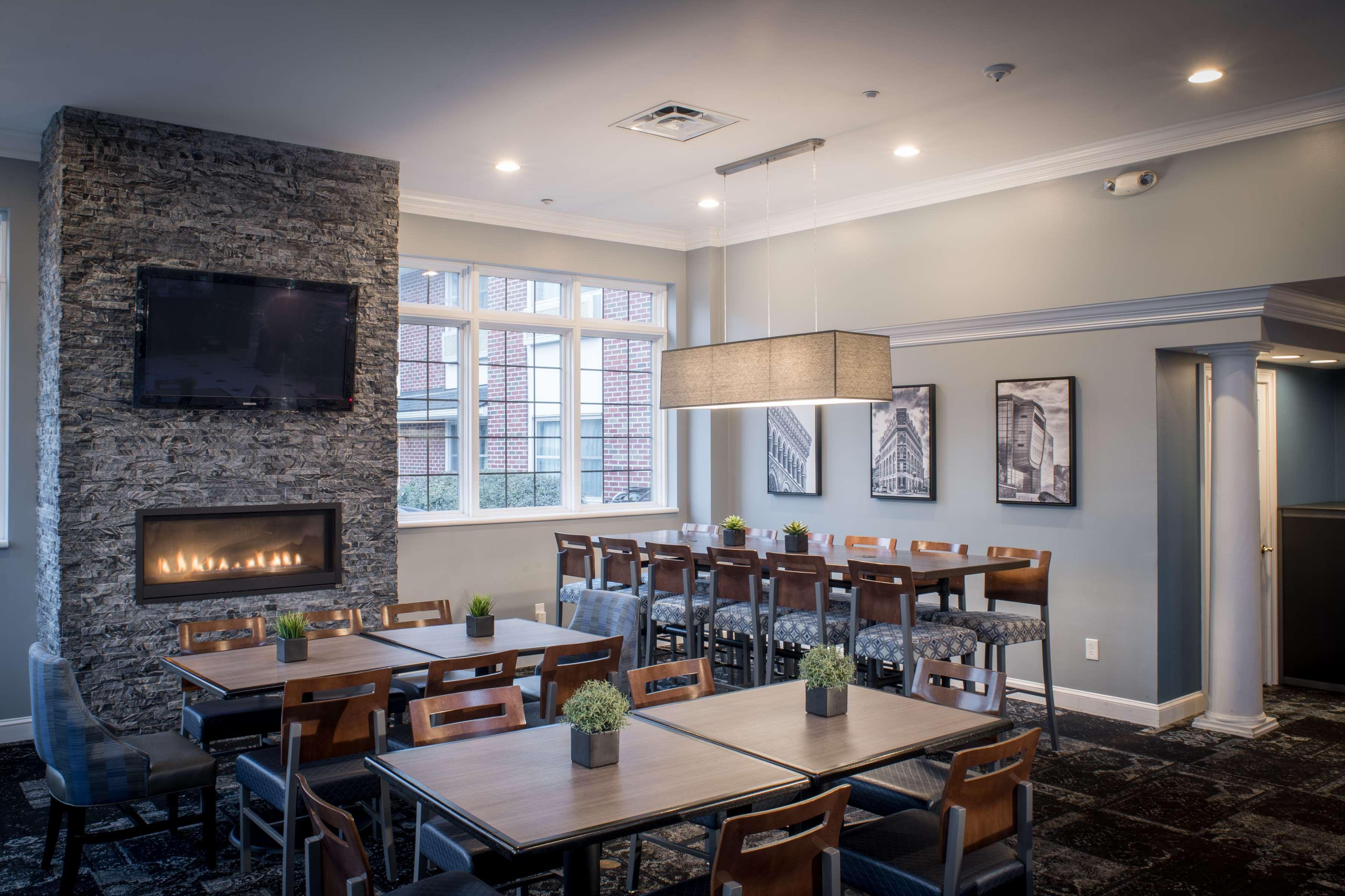 Best Western Plus Franklin Square Inn Трой Экстерьер фото