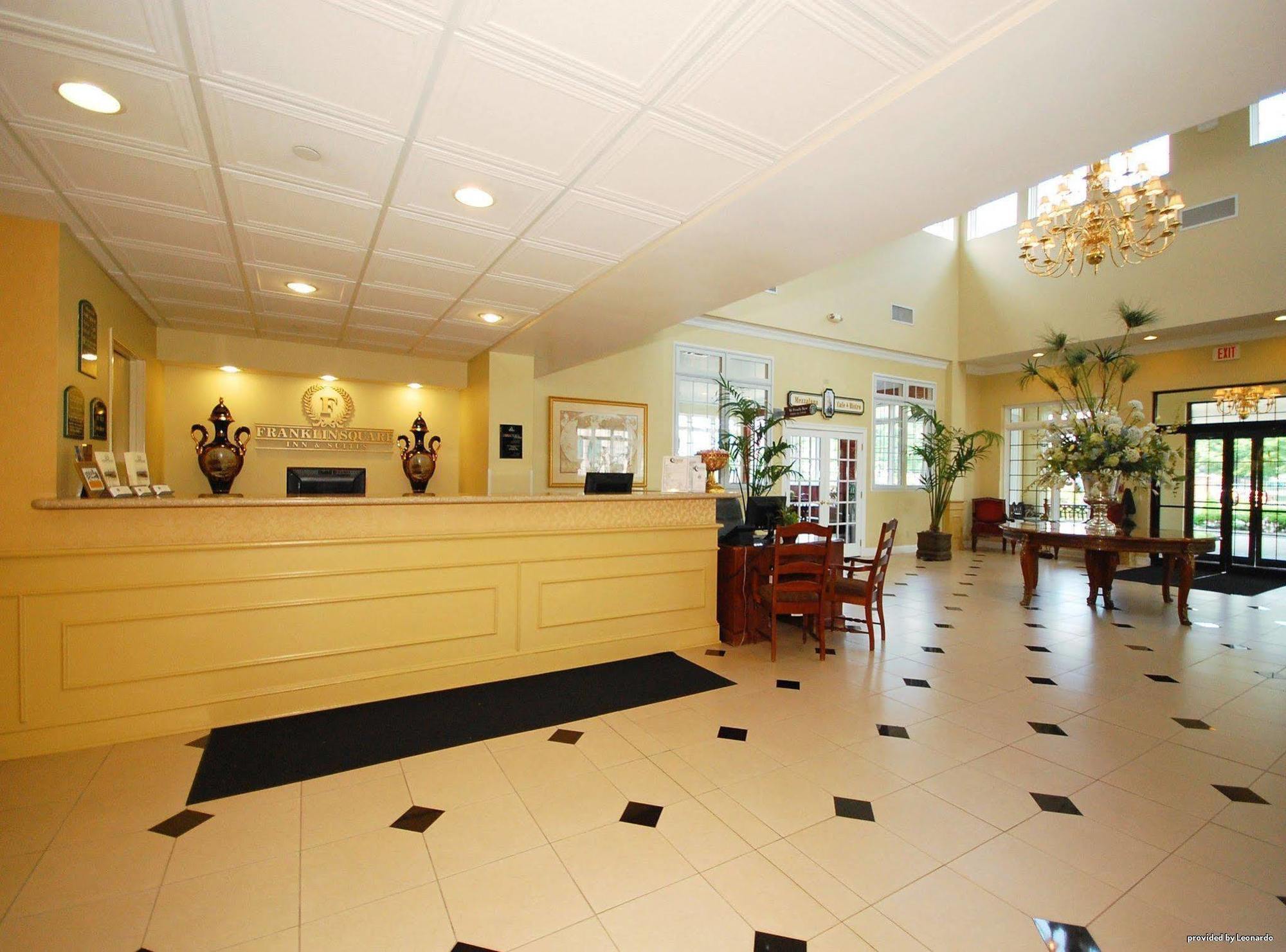 Best Western Plus Franklin Square Inn Трой Интерьер фото