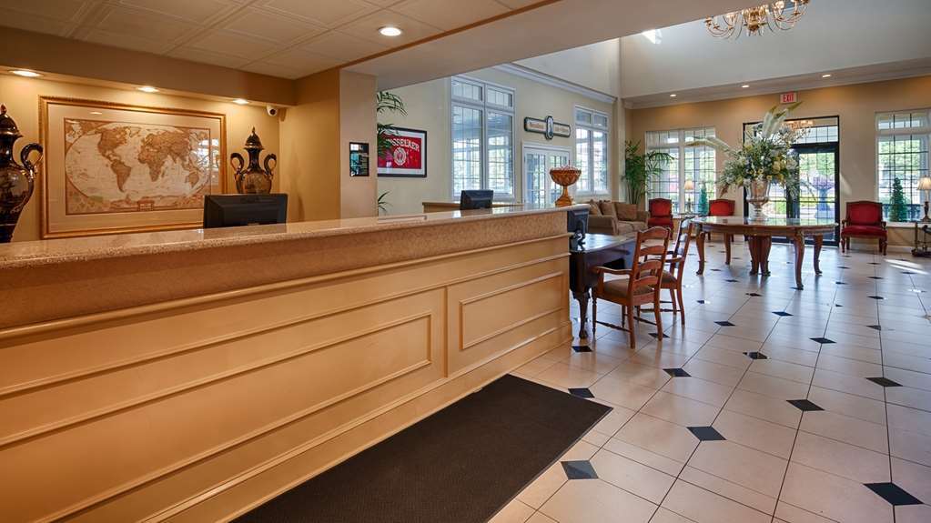 Best Western Plus Franklin Square Inn Трой Экстерьер фото
